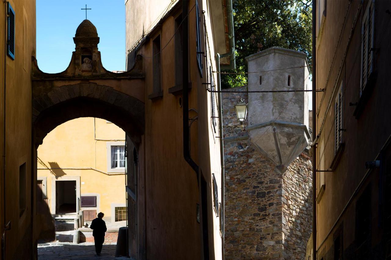 Camere Di Via Montebello Castagneto Carducci Luaran gambar
